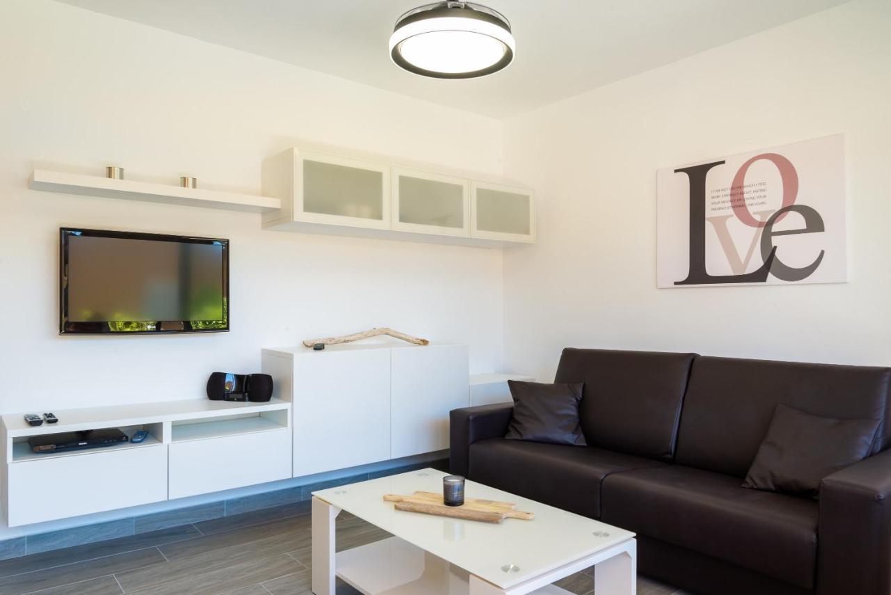 Casa Lucien - Newly Refurbished Apartment With Swimming Pool - Ideal For Couples Corralejo Eksteriør bilde