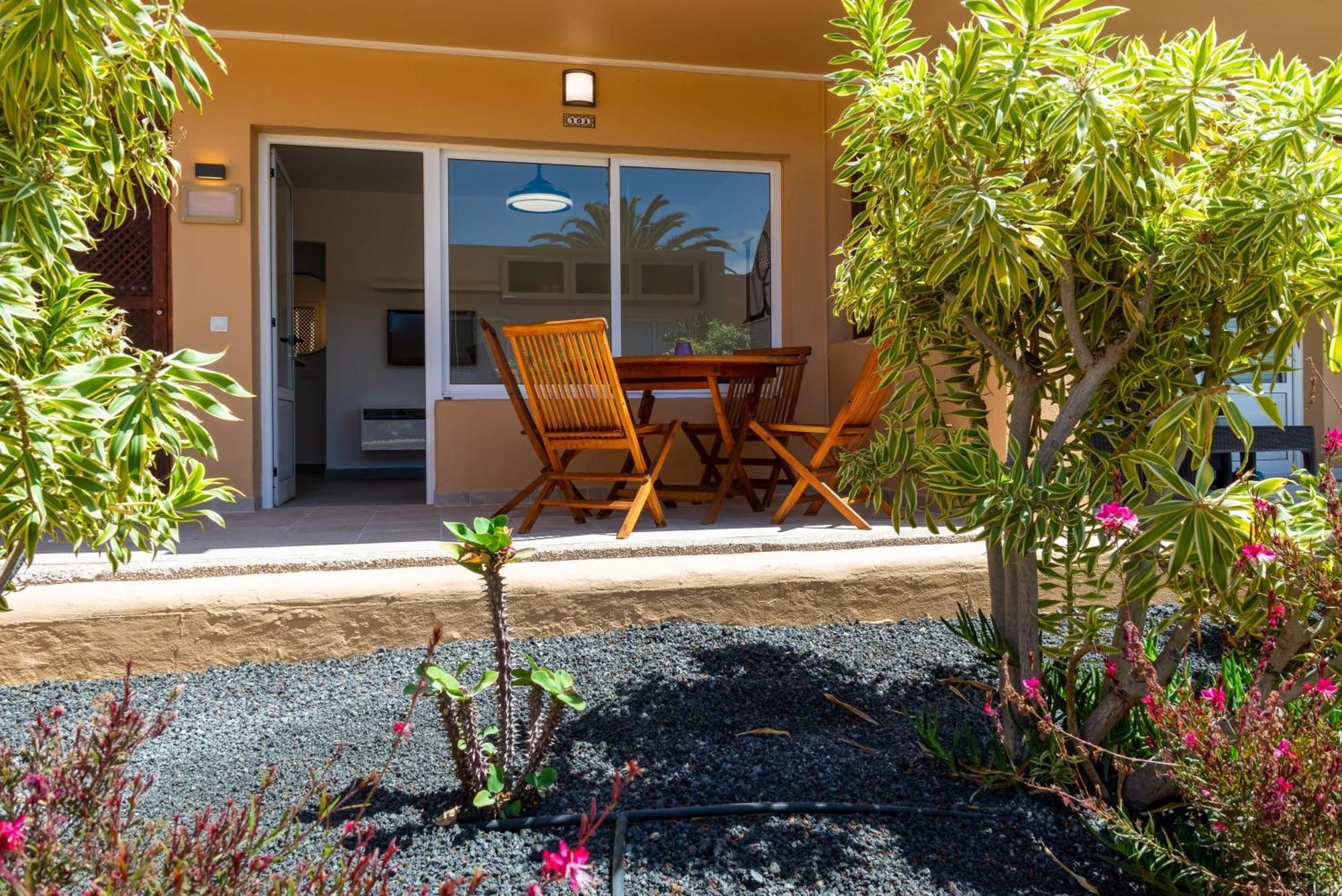 Casa Lucien - Newly Refurbished Apartment With Swimming Pool - Ideal For Couples Corralejo Eksteriør bilde